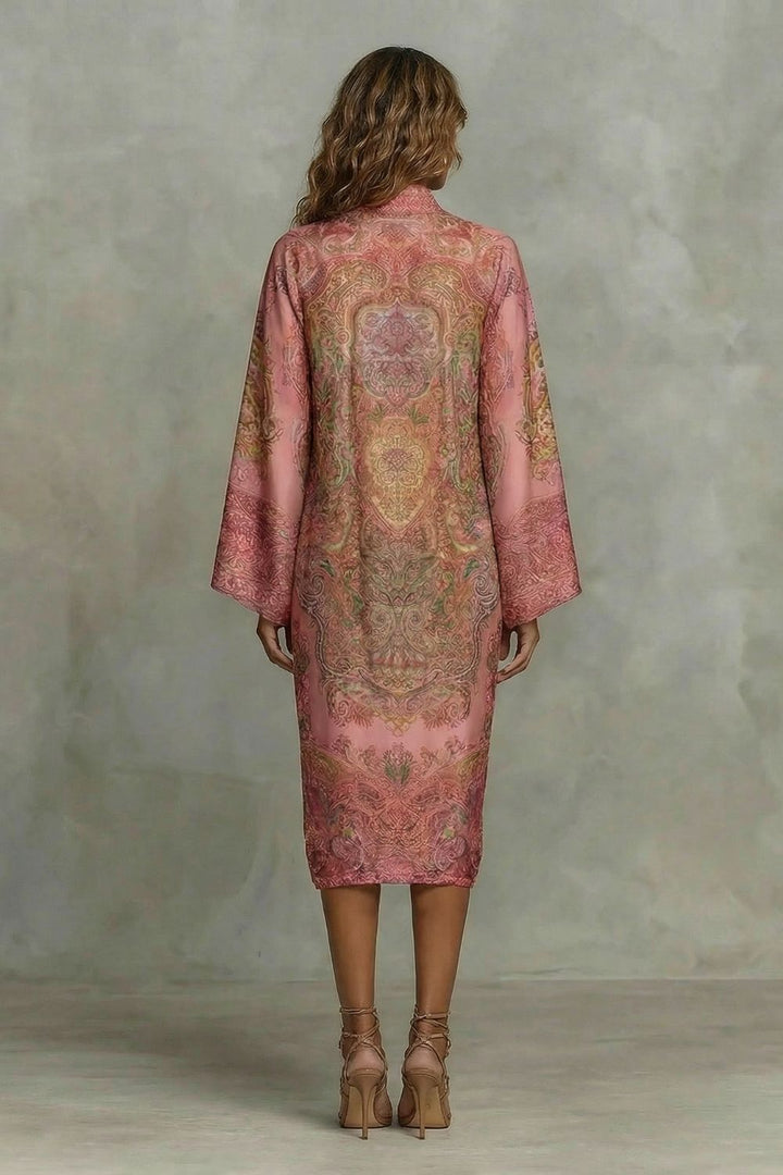Marélienne – Barock floral Motiv – Kimono-Midikleid