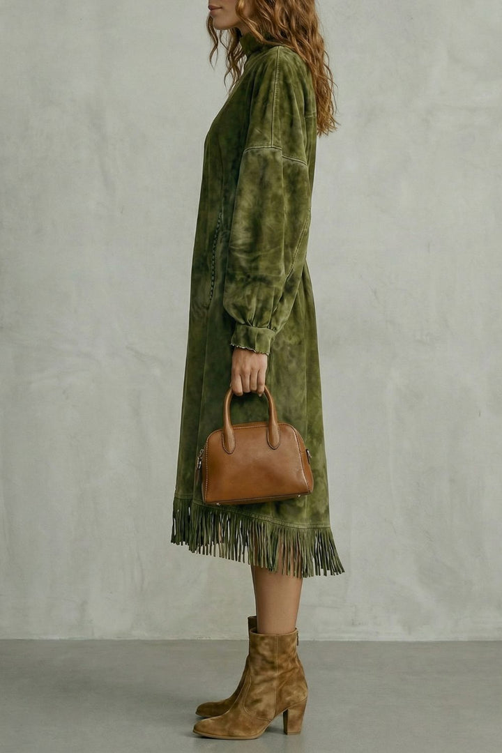 Valdrina – Wildlederfransen-Detail – Midi-Turtleneck-Kleid