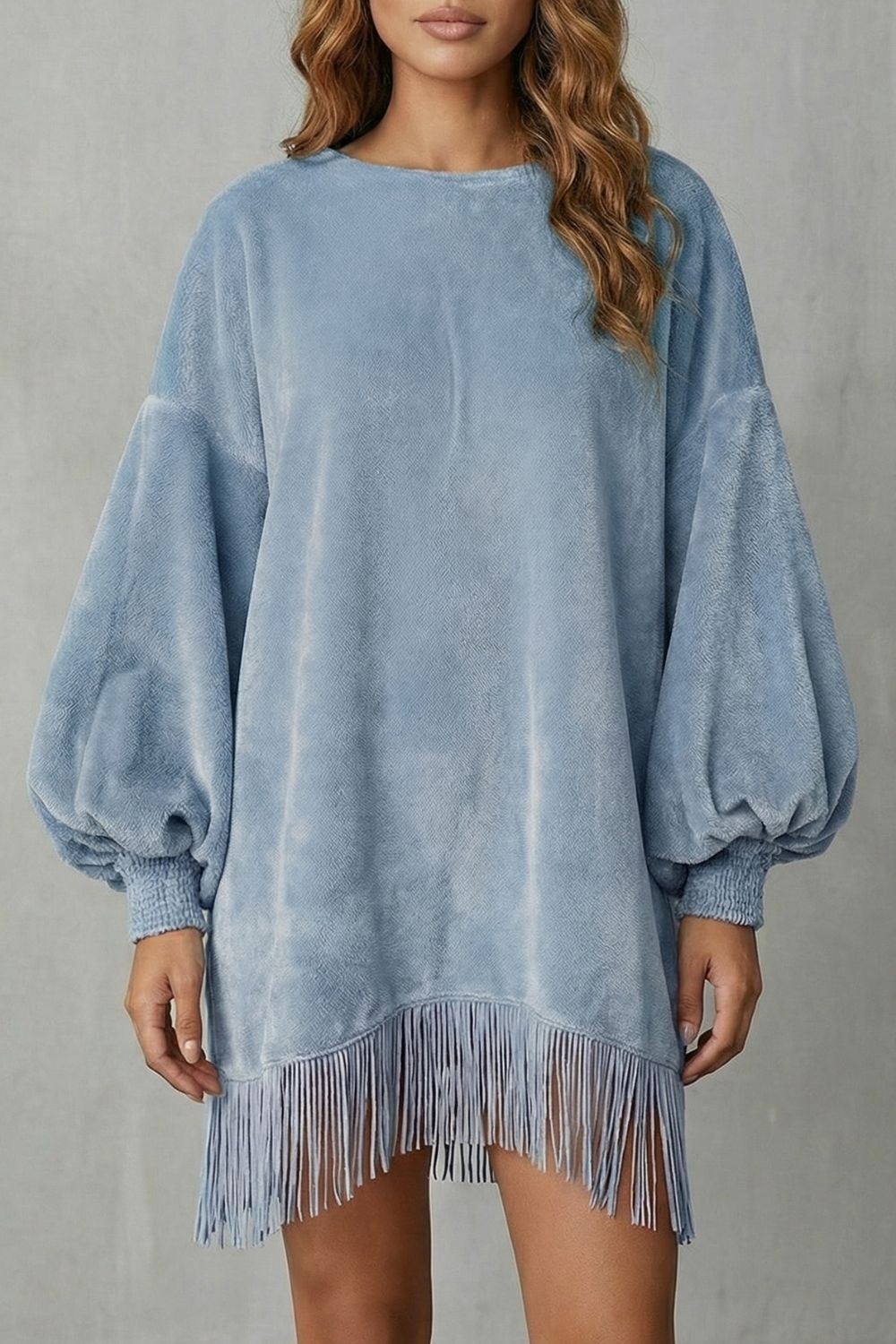 Bellurie – Voluminöse Ärmel – Fransen-Minikleid