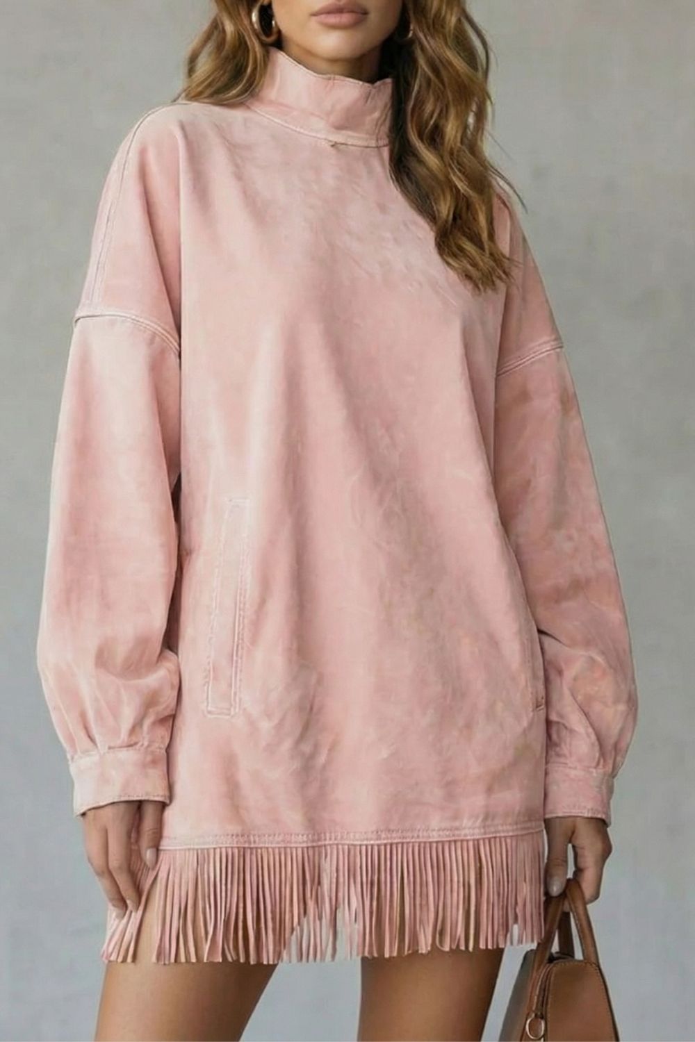 Viretta – Wildleder-Fransen-Detail – Rollkragen-Minikleid