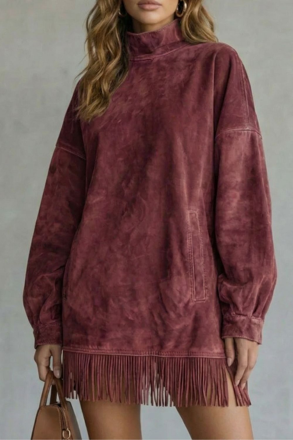 Viretta – Wildleder-Fransen-Detail – Rollkragen-Minikleid