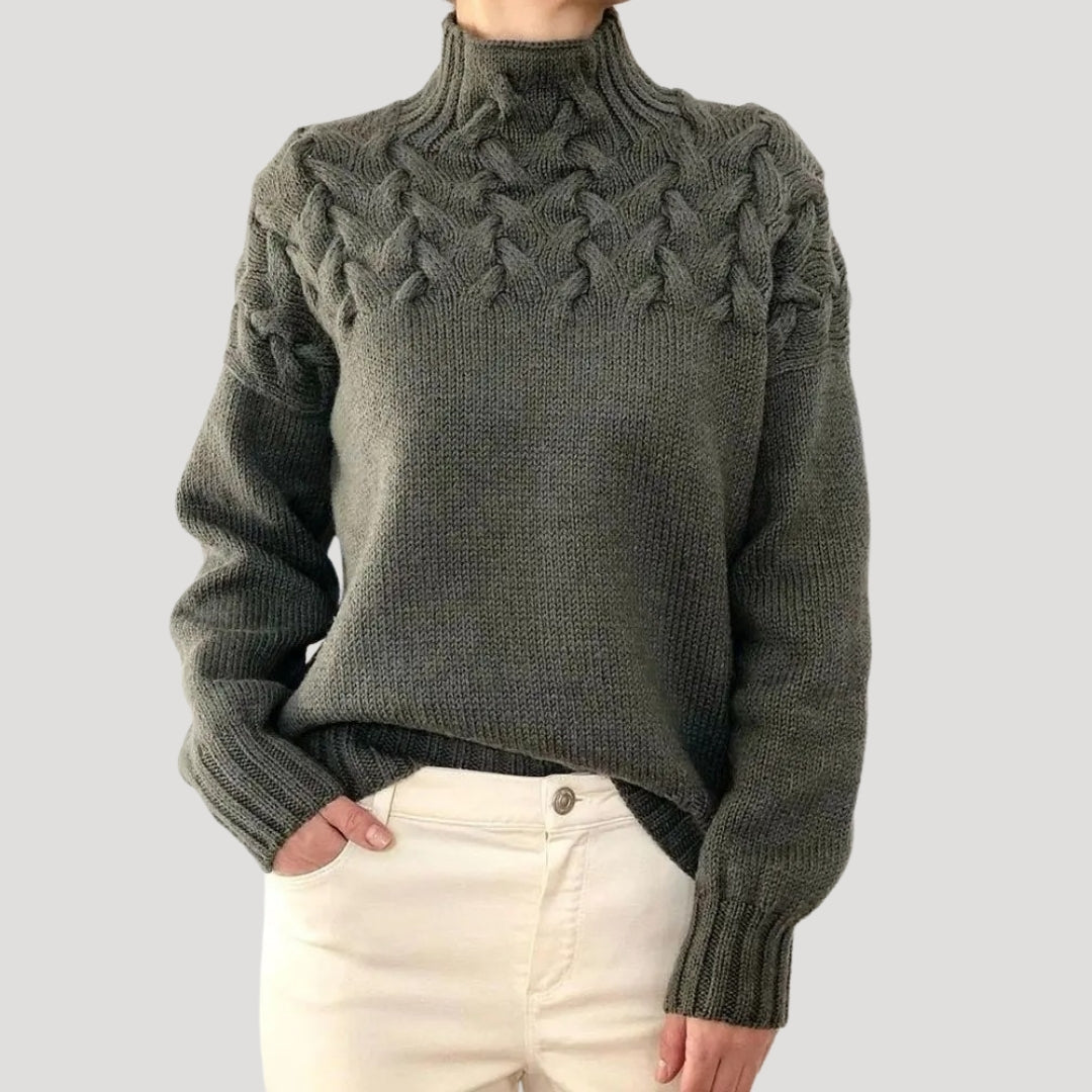 Denise | Pullover mit Stehkragen aus Zopfmuster