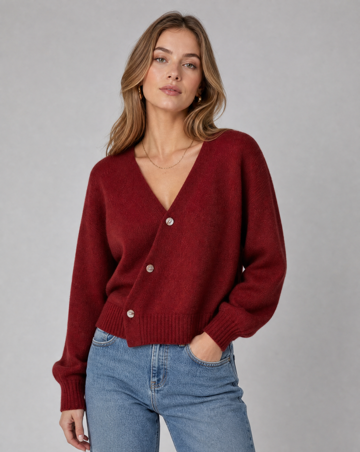 Estelle | V-Ausschnitt Cardigan mit Knopfverschluss
