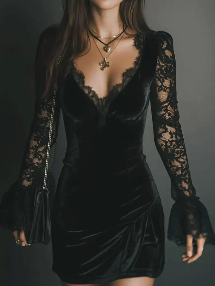 Aria | Samt- und Spitzen-Minikleid